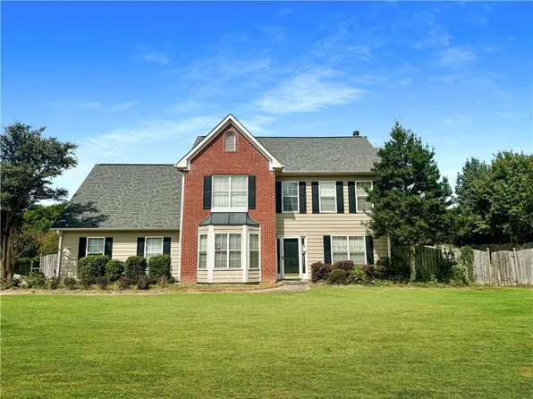 145 Grayview Ct, Grayson, GA 30017