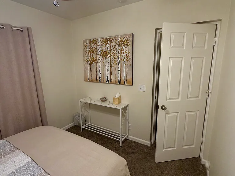 1131 E Virginia Ave — Photo 27
