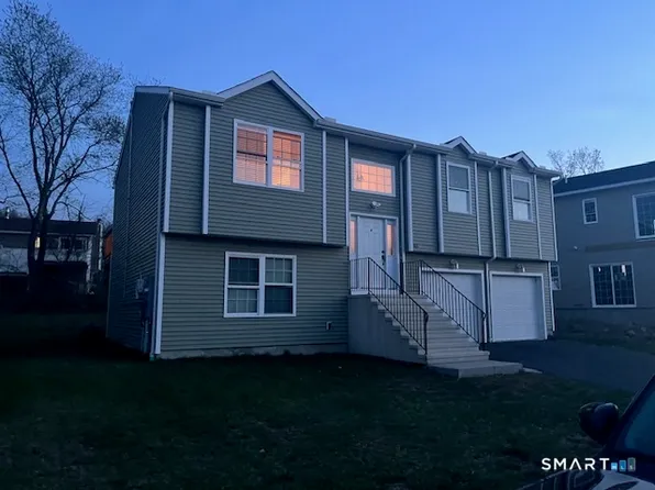 63 Yorktown Ridge, Waterbury, CT 06704