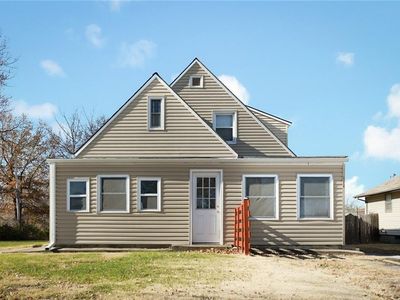 1114 S Crescent Ave, Independence, MO, 64052