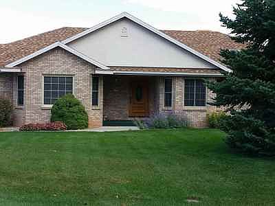 2nd image of 558 E Saddle Dr
