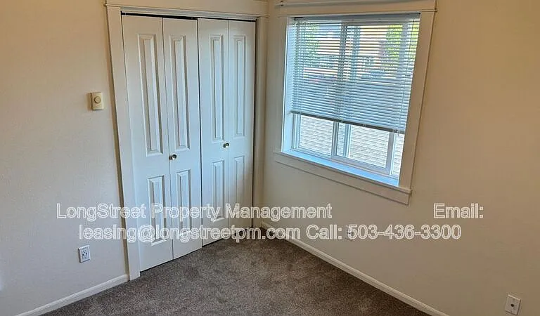 1927 NW Highland Dr — Photo 20