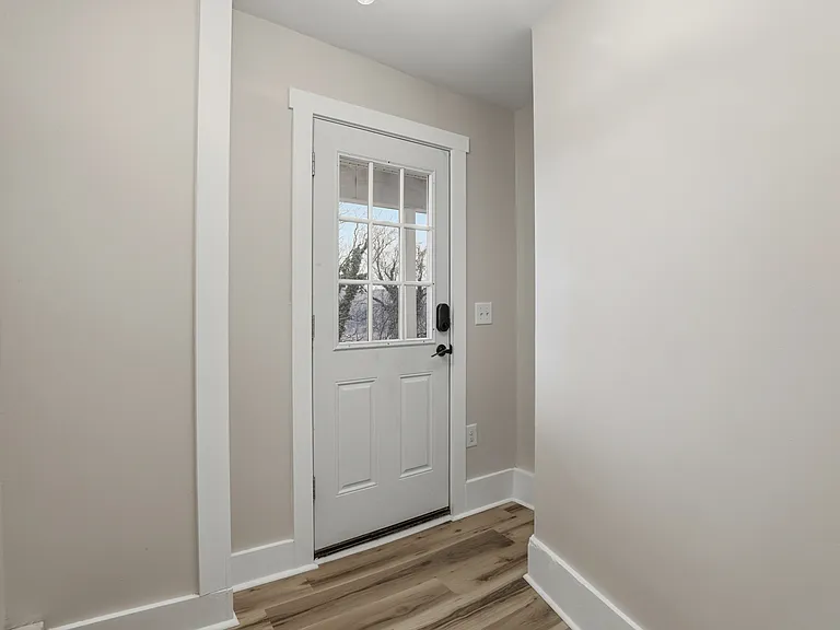 319 E A St #1 — Photo 6