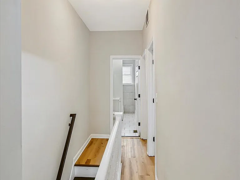 705 N Milton Ave — Photo 26