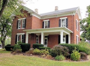 738 Starbuck Rd, Wilmington, OH 45177