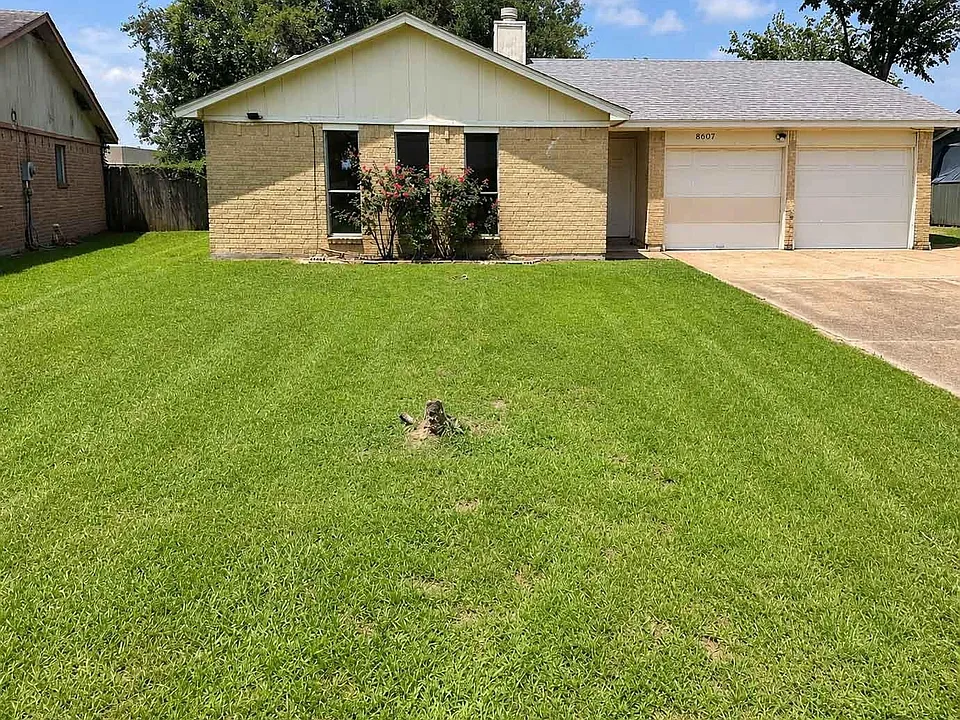 8607 Sherrywood Dr