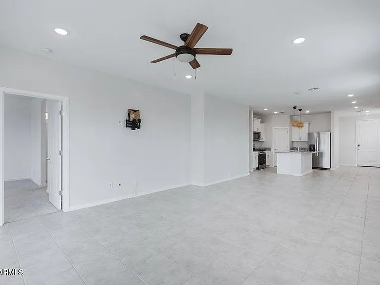 2570 E Corazon Trl — Photo 15