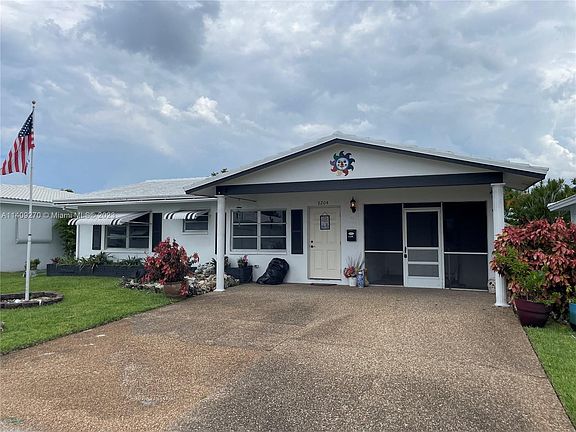 2nd image of 8204 NW 59th Ct