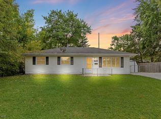 410 Longview Rd, Medina, OH 44256