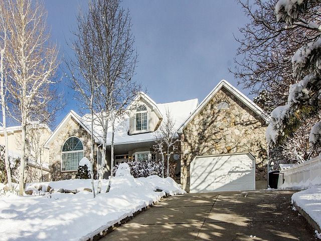 1st image of 3209 E Davinci Dr