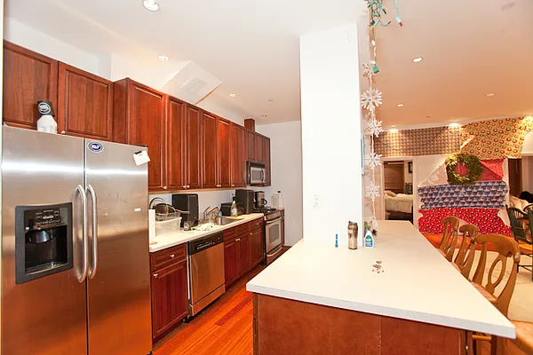 Rented by Platinum Properties | media 3