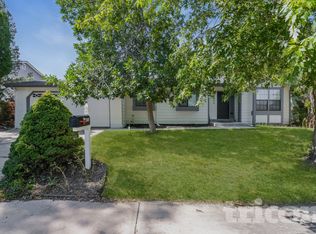 2849 S Richfield Way, Aurora, CO 80013