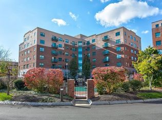 175 Cottage St APT 311, Chelsea, MA 02150