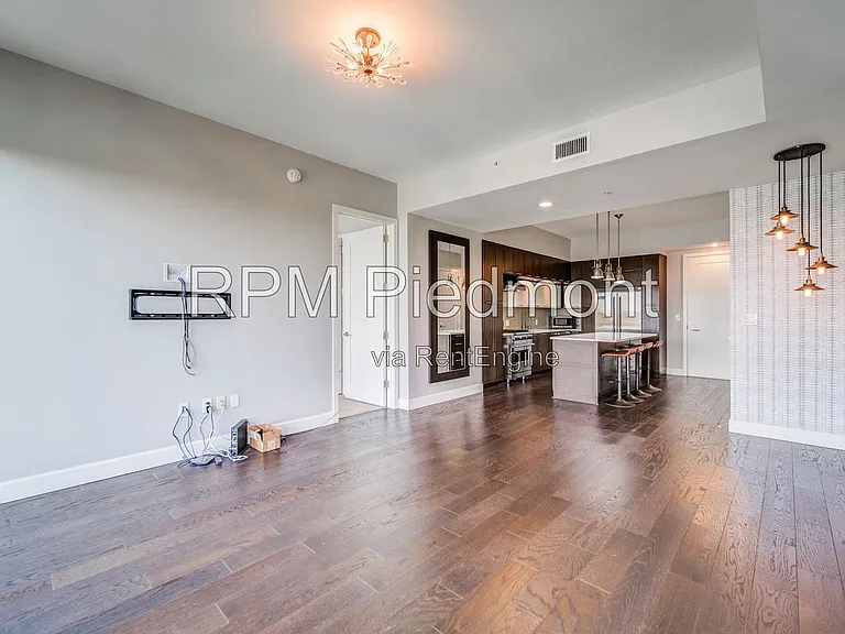 1820 Peachtree Rd #911 — Photo 15