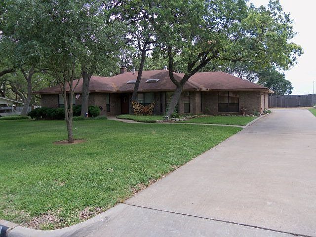 1st image of 109 Cristol Dr