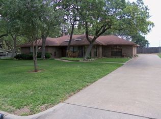 109 Cristol Dr, Fredericksburg, TX 78624