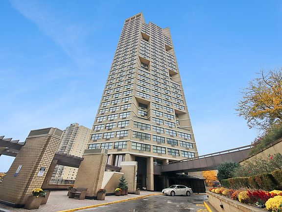 4th image of 7000 Boulevard East APT 17C