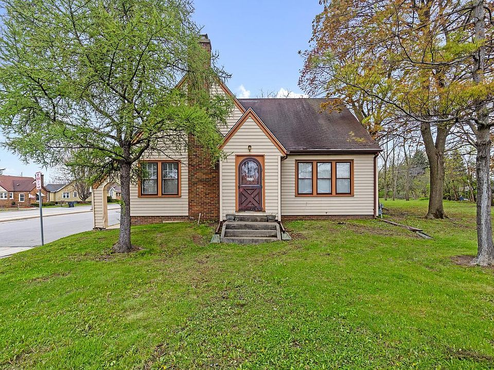 1st image of 4703 Durand AVENUE