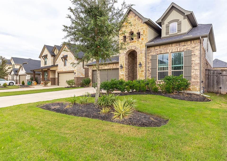 1st image of 3443 Cabernet Shores Dr