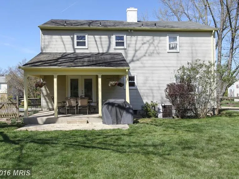 1305 Pleasant Valley Dr — Photo 29