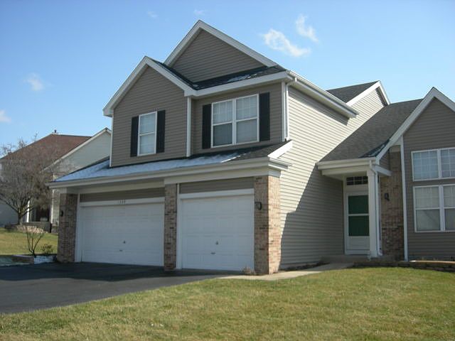 2nd image of 1349 Vernon Ln