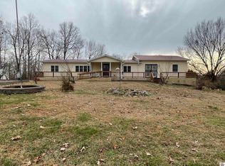 337 Doom Chapel Rd, Kuttawa, KY 42055