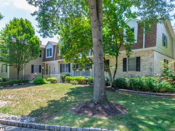 14B Heritage Dr #B, Chatham Twp., NJ 07928