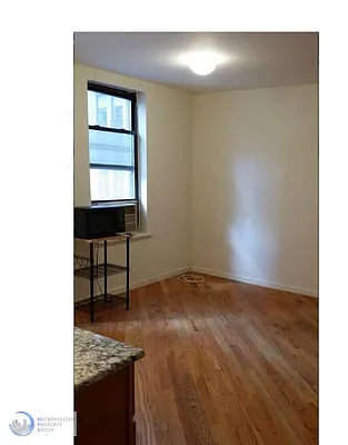 Rented by Metropolitan Property Group | media 4