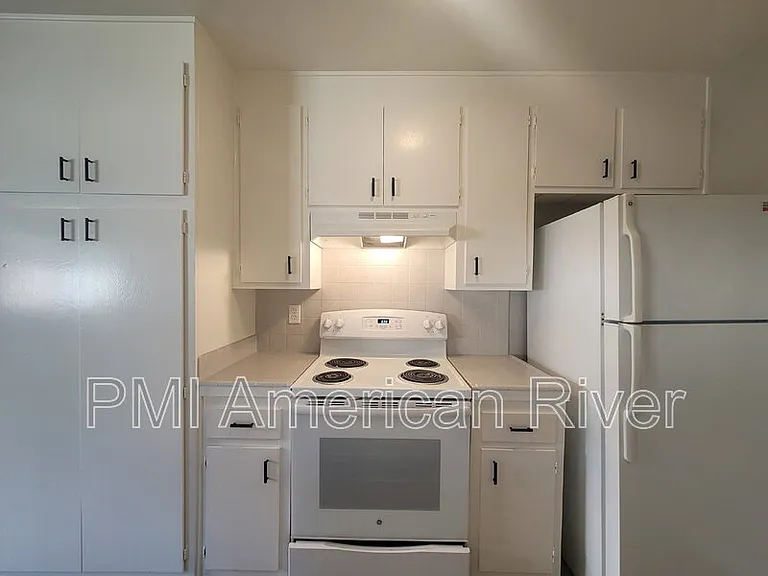 9045 Montoya St #2 — Photo 7