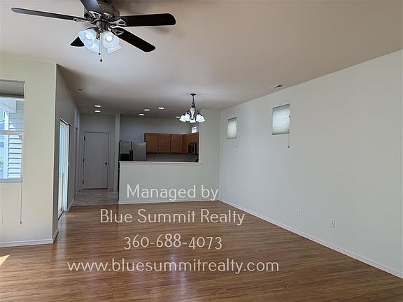 4th image of 4335 Crestone St NE