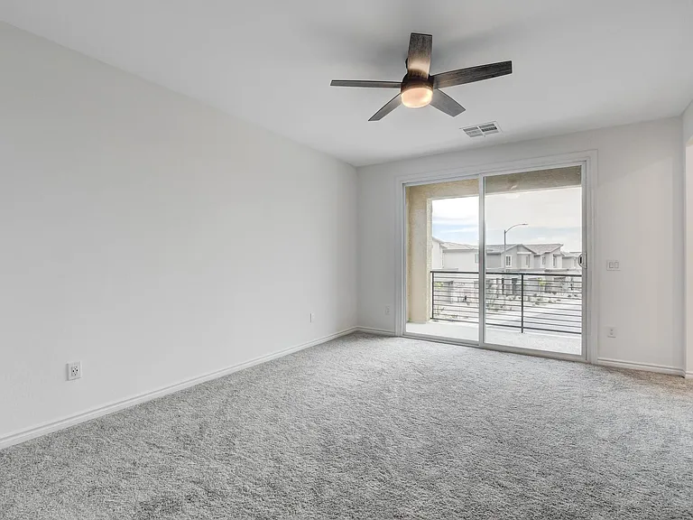 8883 Roadrunner Ravine St — Photo 14