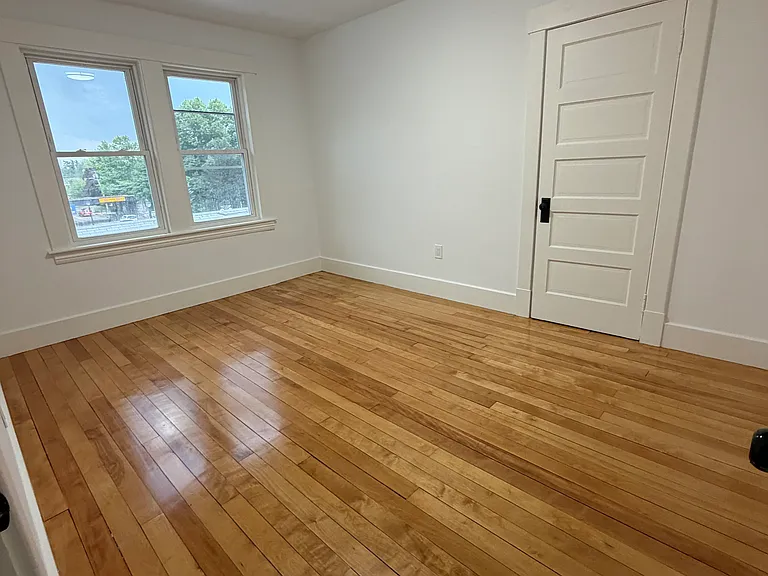 38-40 E Main St #2 — Photo 12