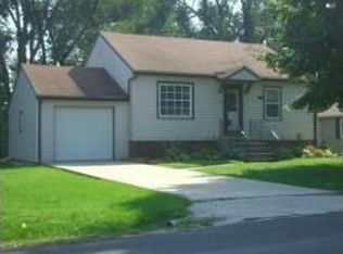 1395 Harrison St, Galesburg, IL 61401