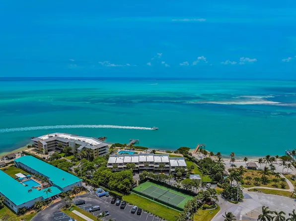 1133 W Ocean Dr Unit 6, Key Colony Beach, FL 33051