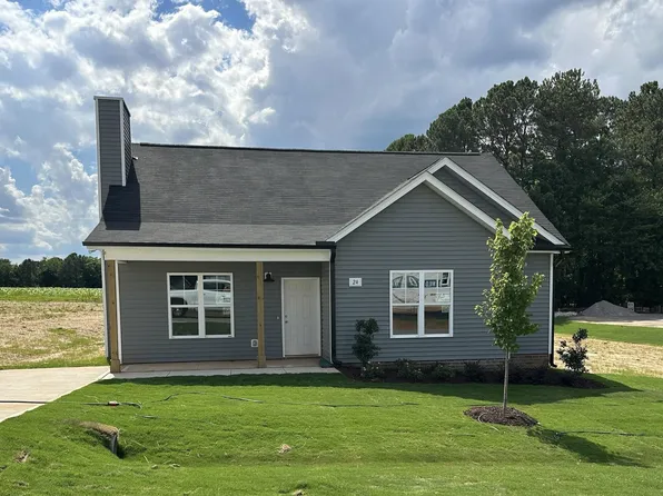 24 Whistler Ct, Middlesex, NC 27557