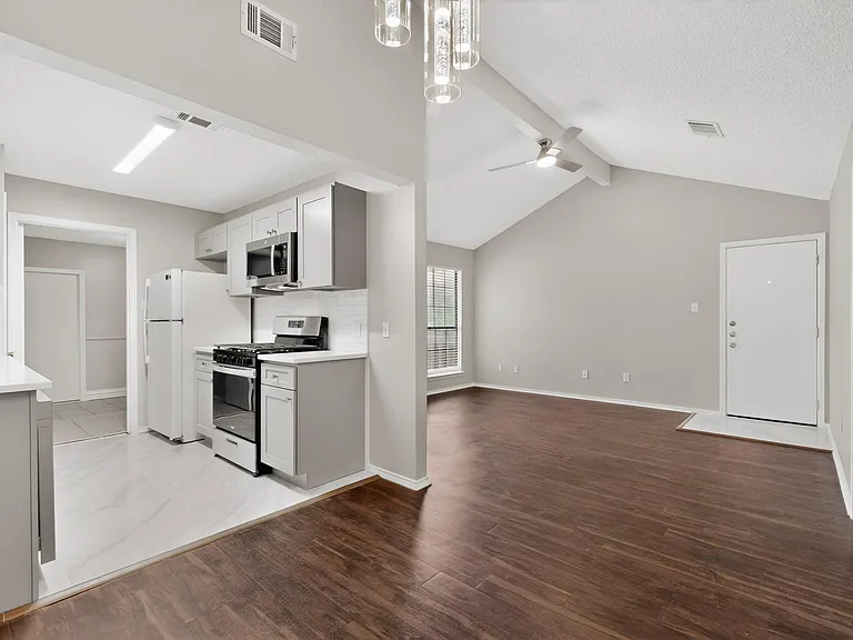 1115 Woodlief Trl — Photo 11
