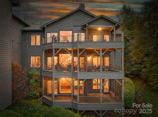 400 Charlotte St APT 802, Asheville, NC 28801