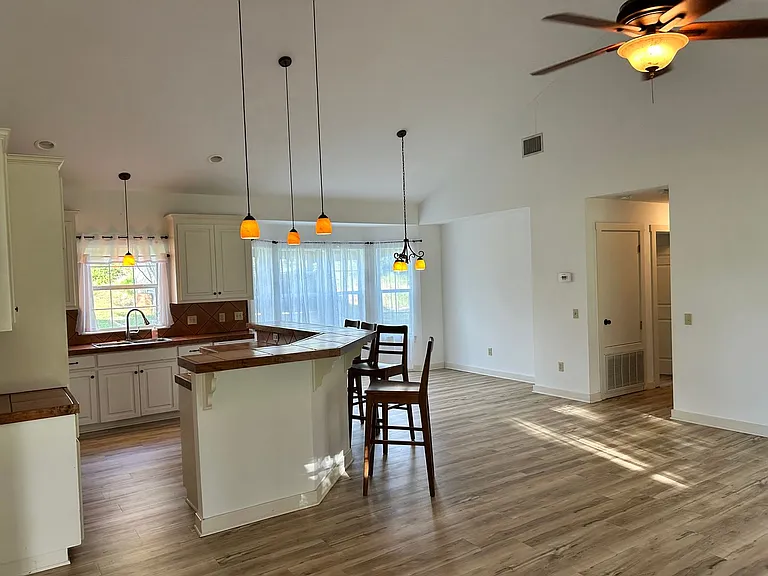 388 Laguna Vis — Photo 8