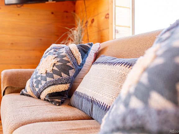 5th image of 415 Ridge Drive