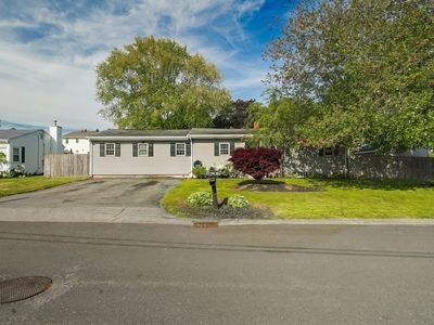 1 Eric Rd, Dartmouth, MA, 02747