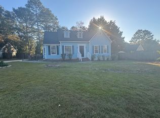 706 Birch Knot Ct, Lexington, SC 29073