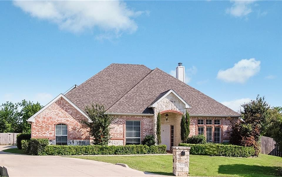 1st image of 9717 Corral Dr