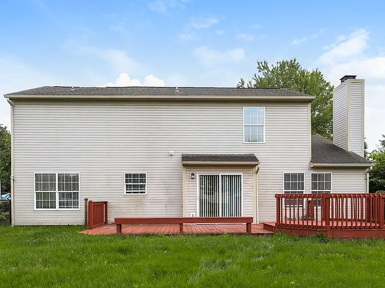 10211 Carmine Dr — Photo 17