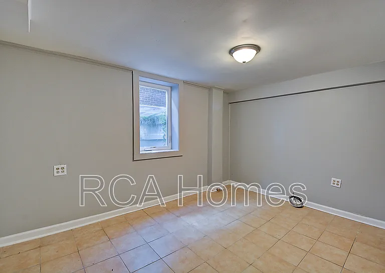 52B Jenny Ln — Photo 11