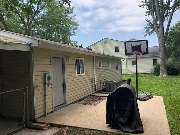 4th image of 424 Dunmore Dr