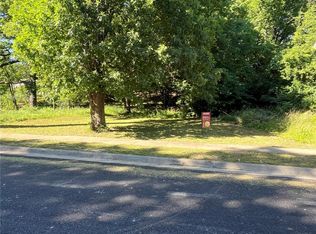 120 S Cherokee St, Kansas City, KS 66103