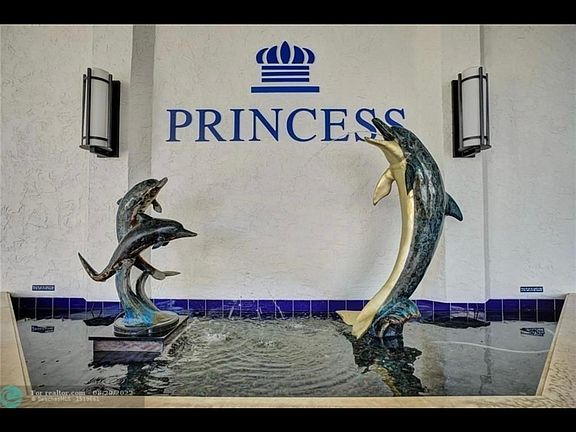 2nd image of 9650 S Ocean Dr APT 809