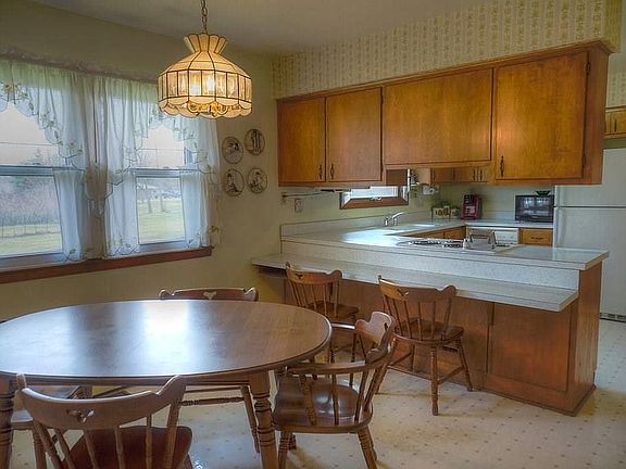 5th image of 2655 Lindbergh Dr