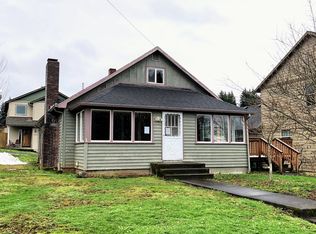 40303 Therese St, Sandy, OR 97055