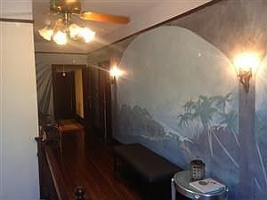 5th image of 607 E University Ave